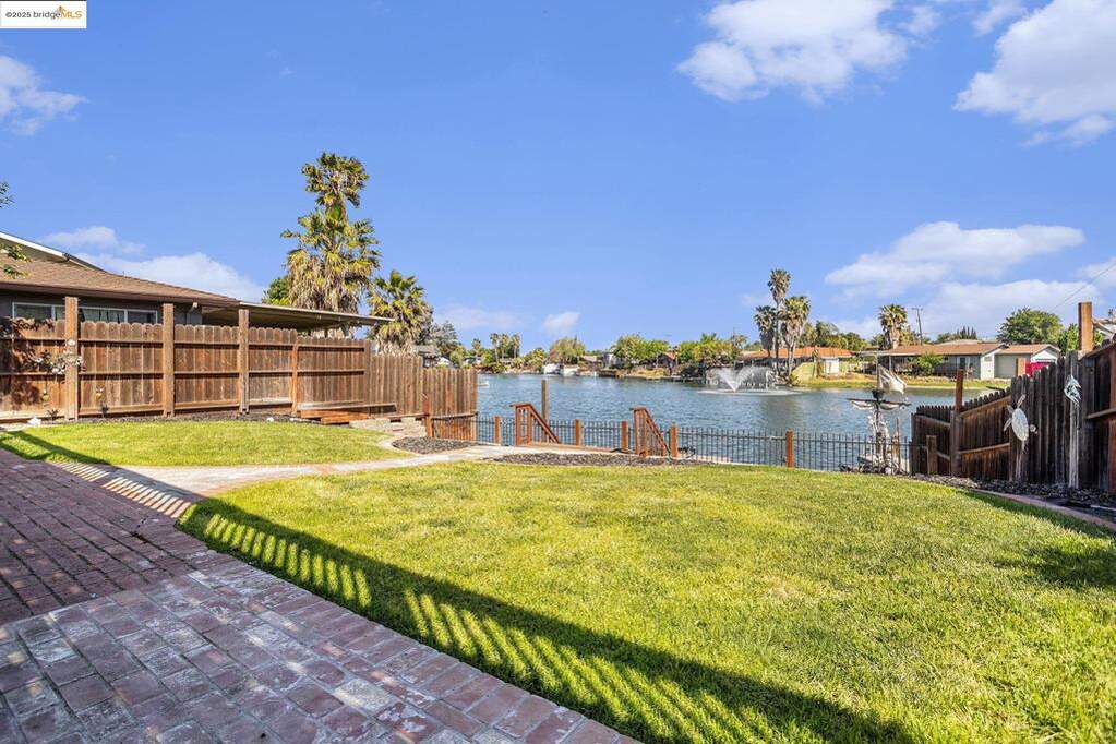 117 S Lake Dr, Antioch, CA 94509