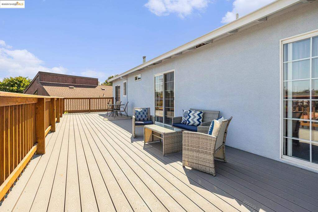 117 S Lake Dr, Antioch, CA 94509