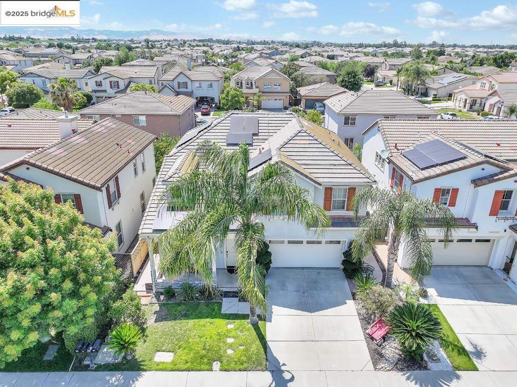 25 Solitude Ct, Oakley, CA 94561