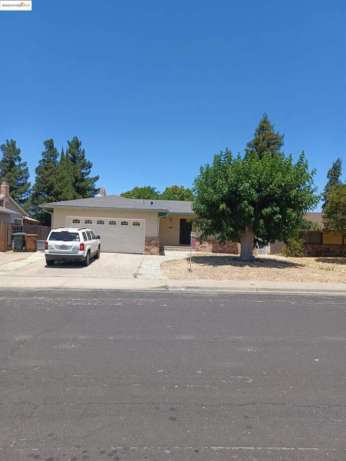 3163 S Francisco Way