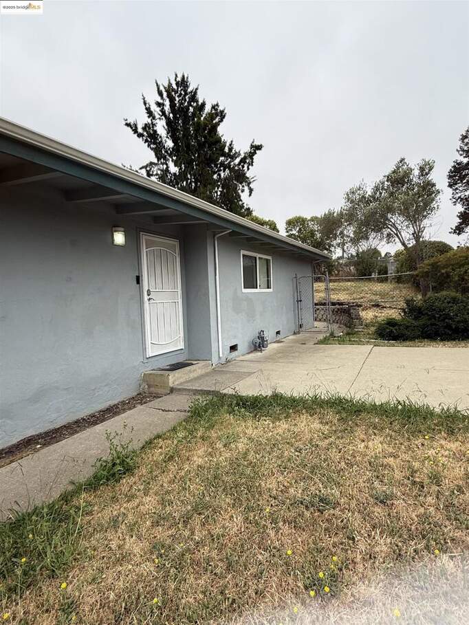 401 Alhambra Ave, Vallejo, CA 94591