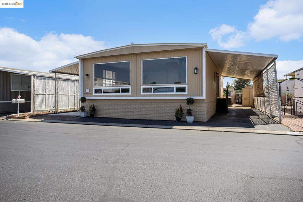 3660 Walnut Blvd, Brentwood, CA 94513