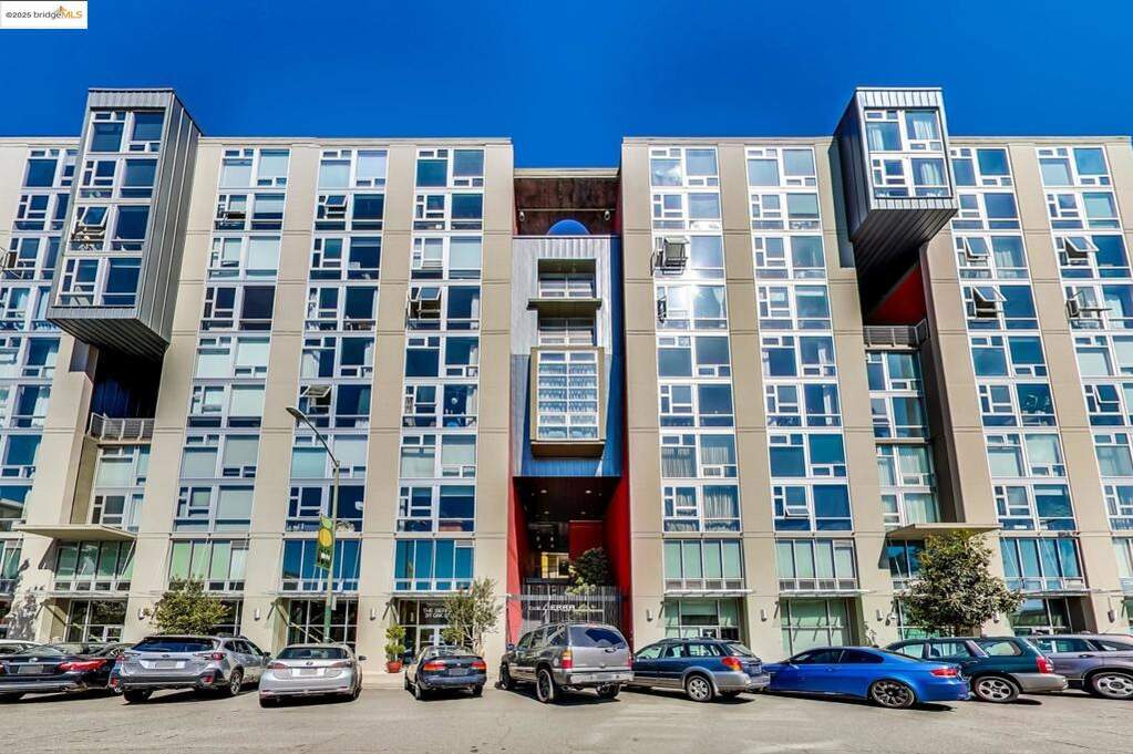 311 Oak St, Oakland, CA 94607