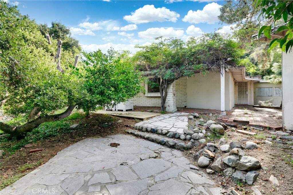 18 Woodlyn Lane, Bradbury, CA 91008