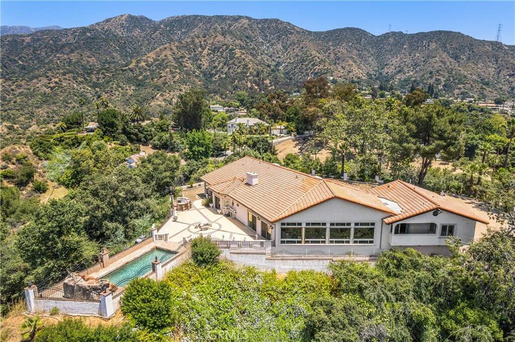 261 El Cielo Lane, Bradbury, CA 91008