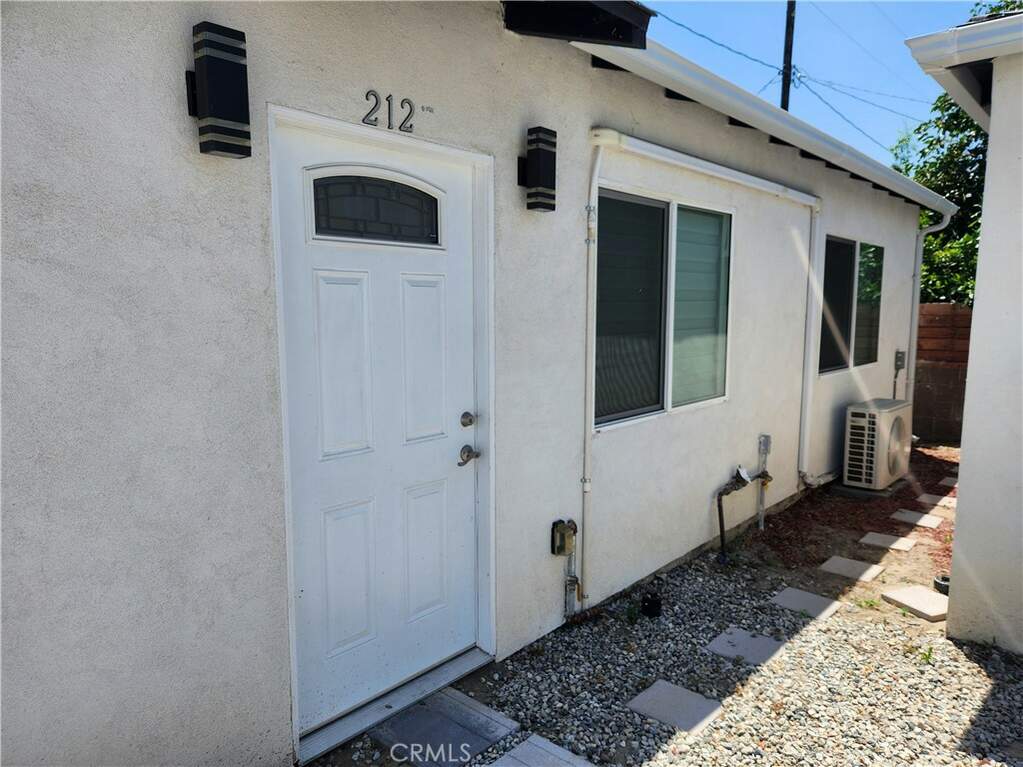 212 #101 N Sparks Street, Burbank, CA 91506