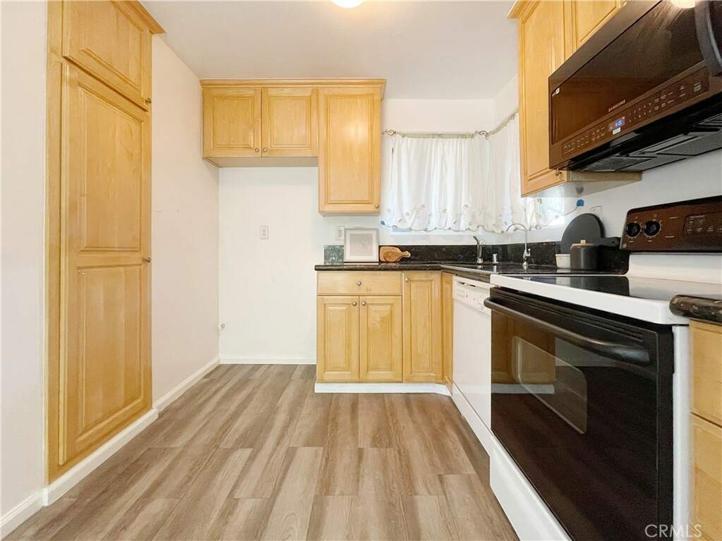 460 Golden Avenue #316, Long Beach, CA 90802