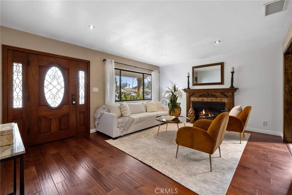 1413 Random Lane, Duarte, CA 91010