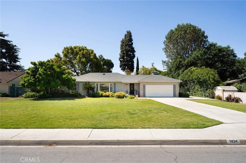 1424 E Vine Avenue, West Covina, CA 91791