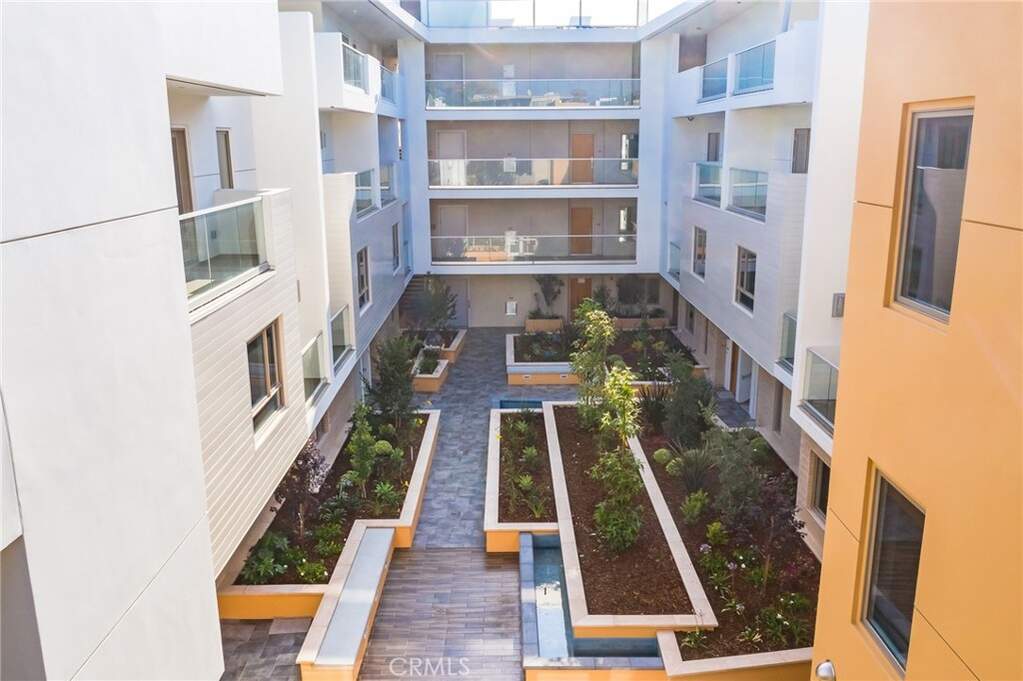 137 S Wilson Avenue #105, Pasadena, CA 91106
