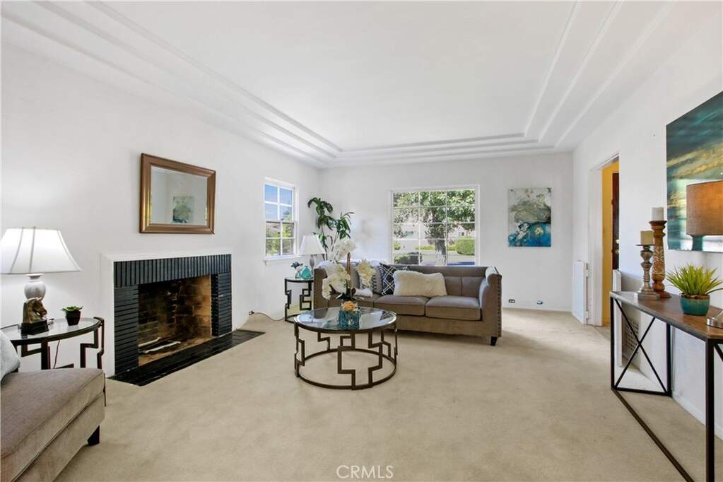 1900 Kerns Avenue, San Marino, CA 91108