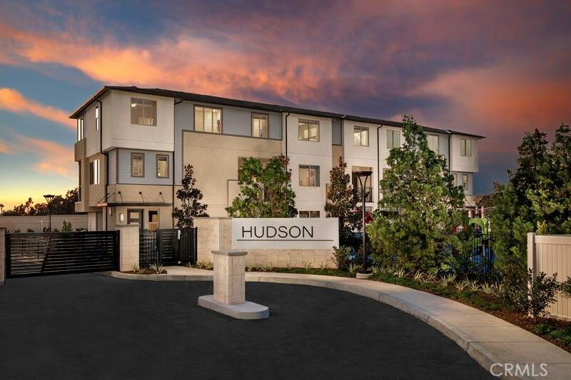 1560 Topeka Ave. Unit 7