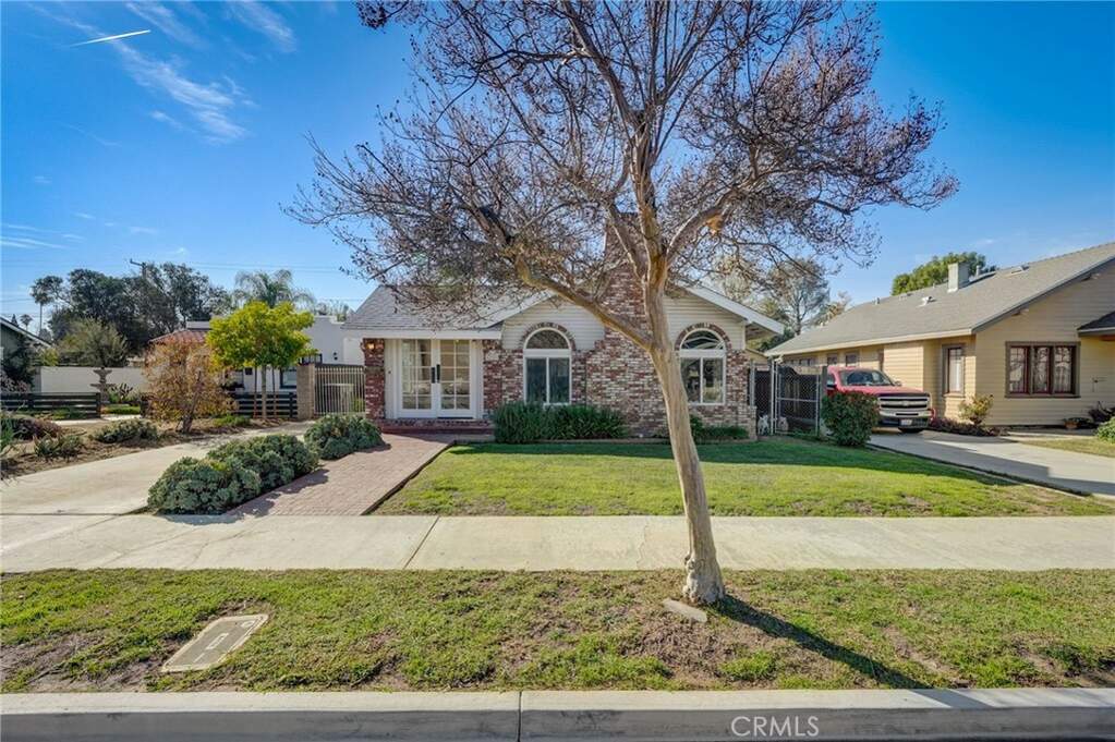 4274 Larchwood Place, Riverside, CA 92506