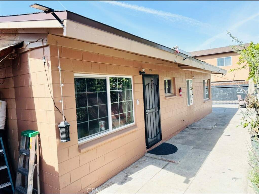 1119 Prado Street, Los Angeles, CA 90023 | MLS# CV24065460 | Christie's