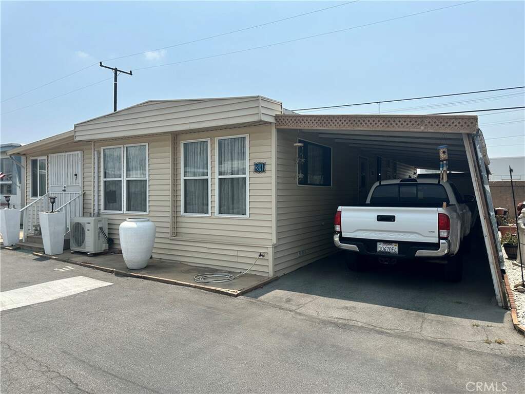 1030 Bradbourne Avenue #31, Duarte, CA 91010