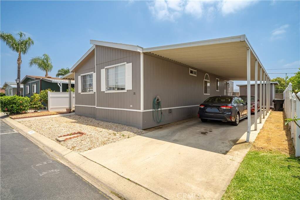 4361 Mission Boulevard #38, Montclair, CA 91763