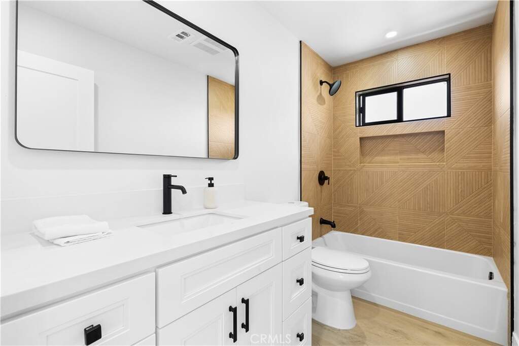 2934 Haven Street, Los Angeles, CA 90032