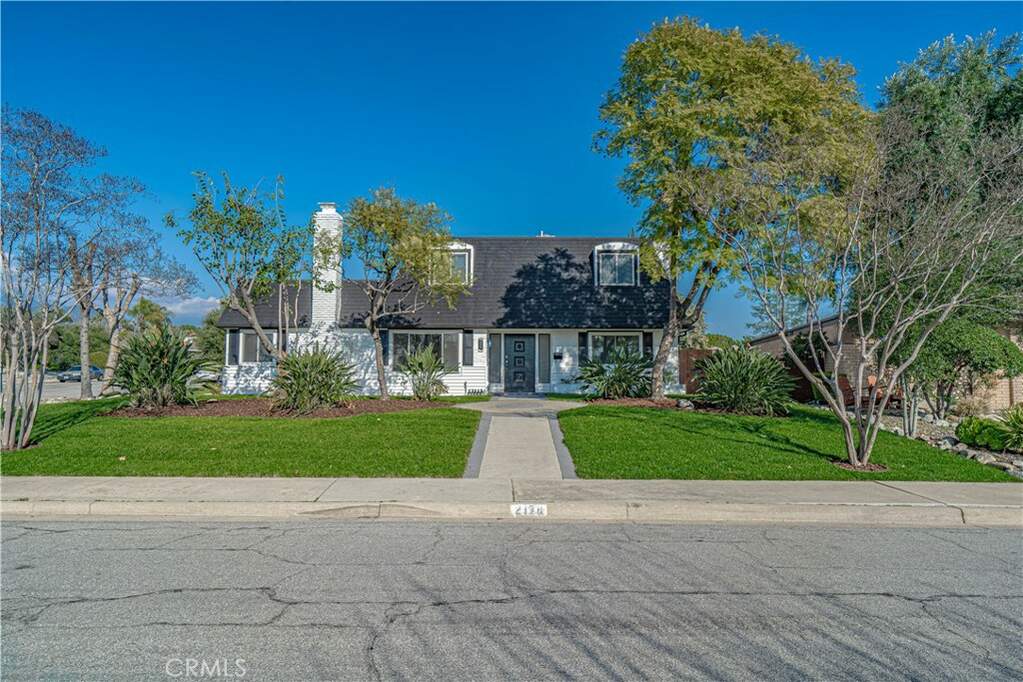 2178 N San Marcos Place, Claremont, CA 91711