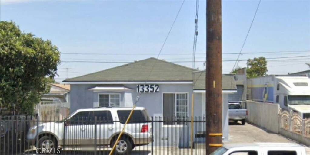 13356 Prairie Avenue, Hawthorne, CA 90250