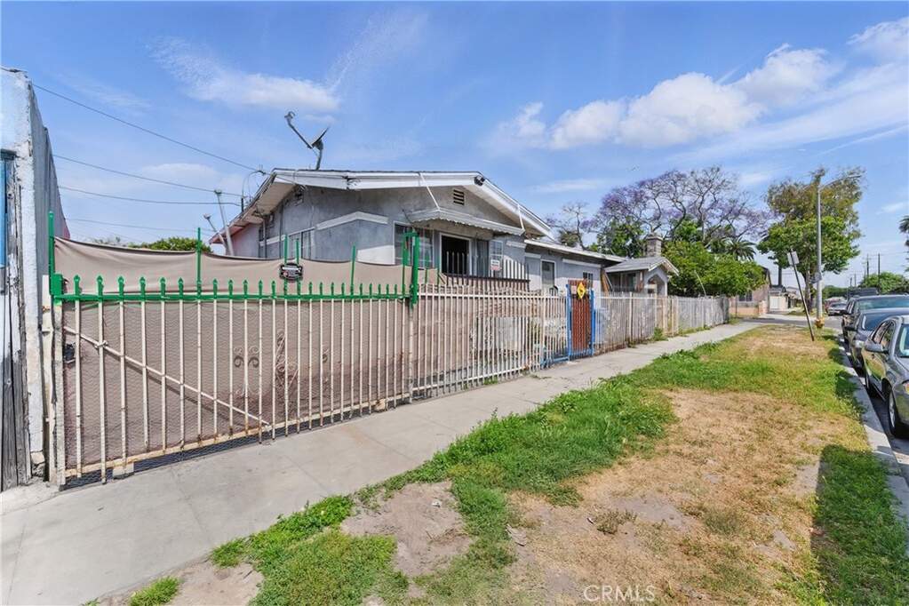 1500 W 59th Place, Los Angeles, CA 90047
