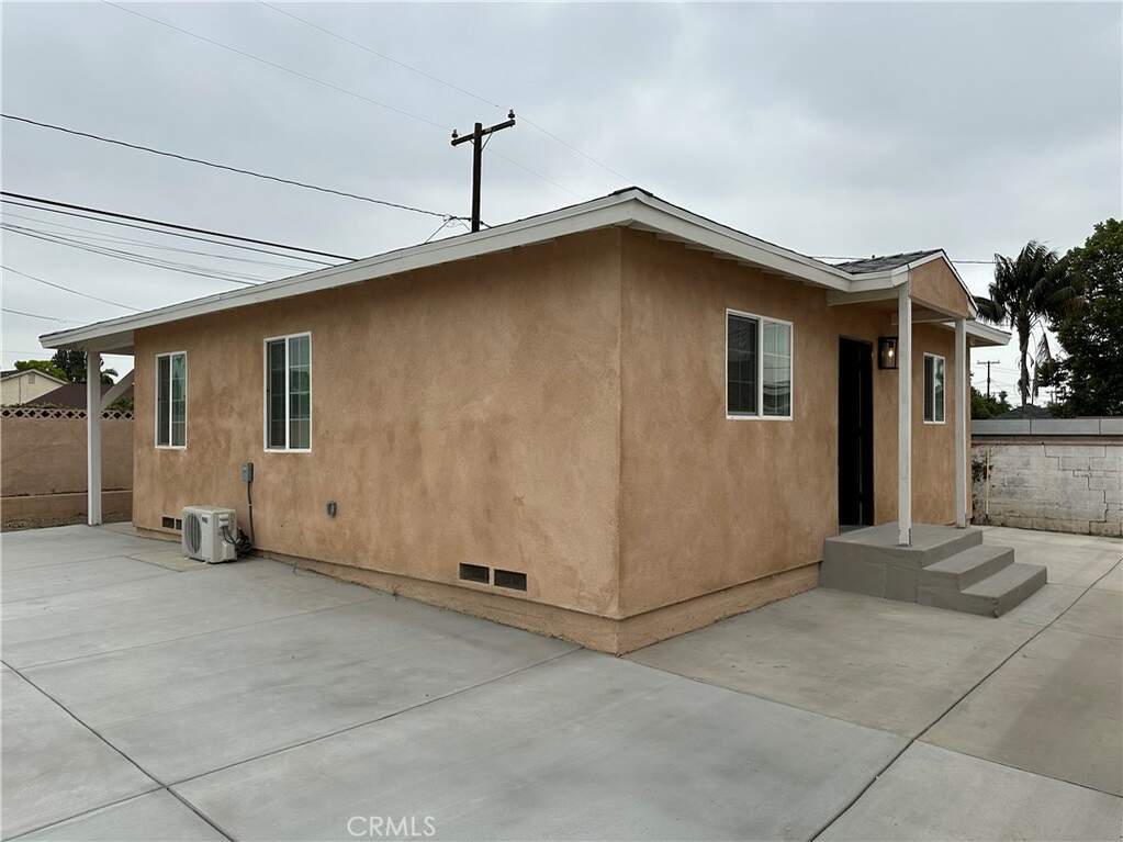 9517 Stoakes Avenue #A, Downey, CA 90240
