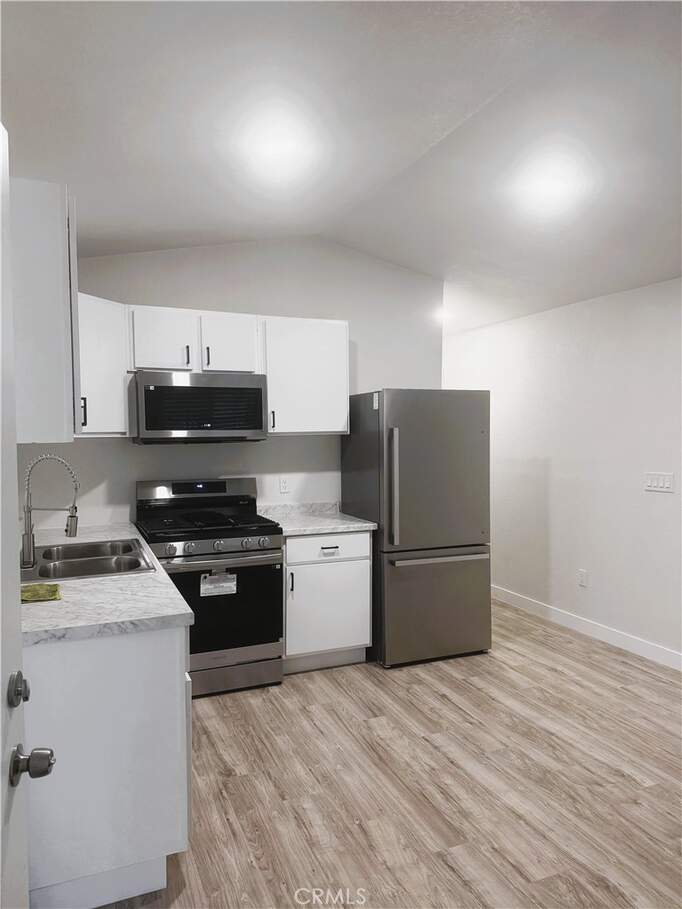 2548 Peck Road #4, Monrovia, CA 91016