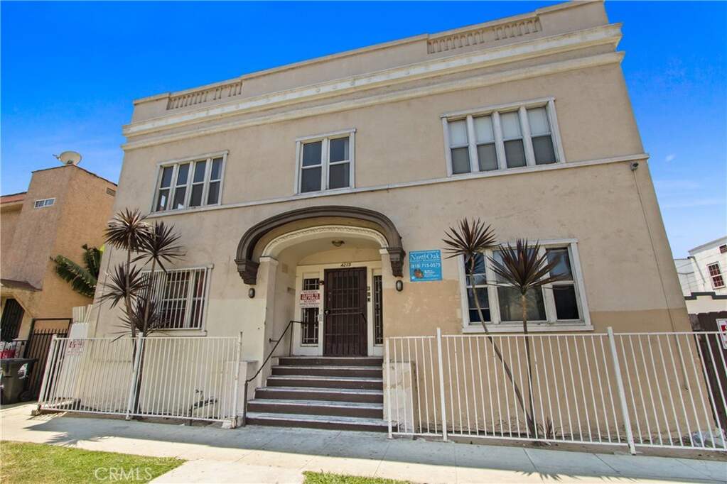 4215 S Kansas Avenue, Los Angeles, CA 90037