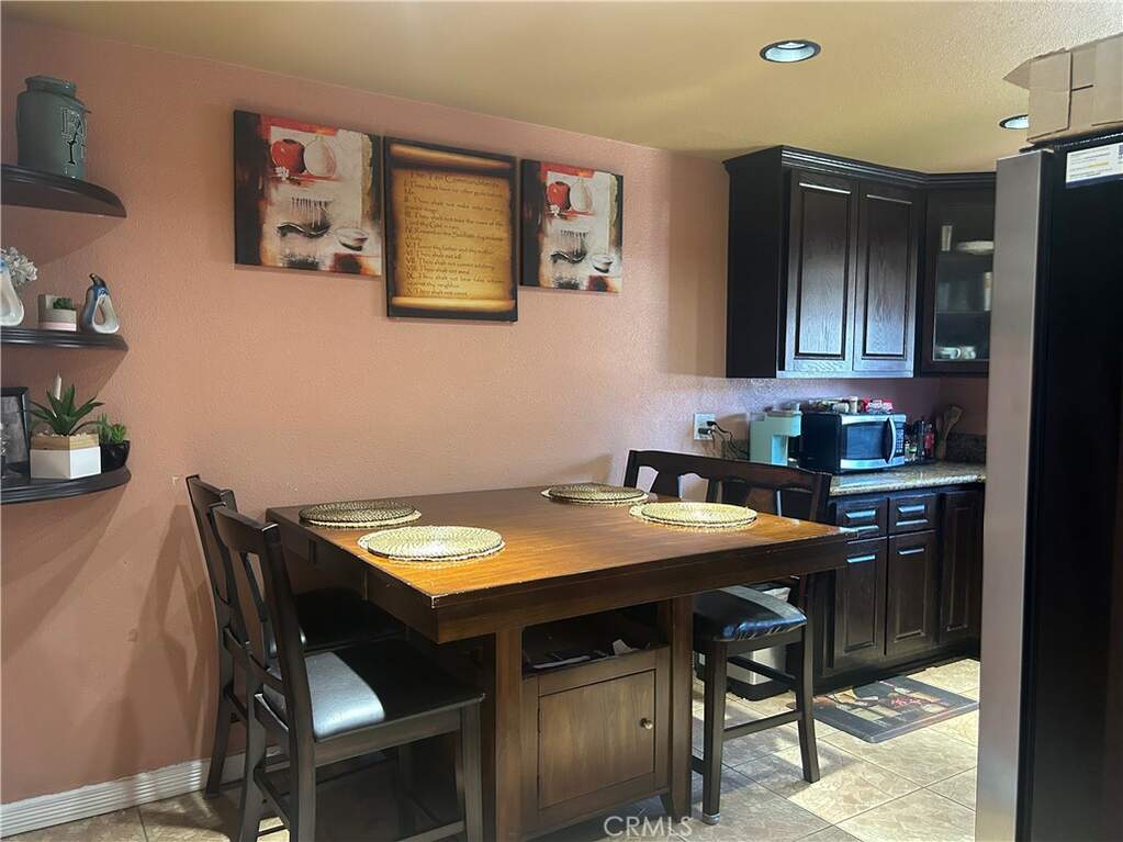 40 Camelback Avenue S #46