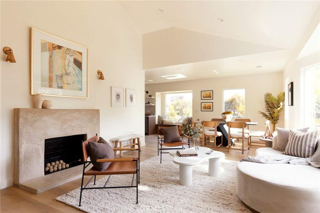 3554 S Sycamore Avenue, Los Angeles, CA 90016