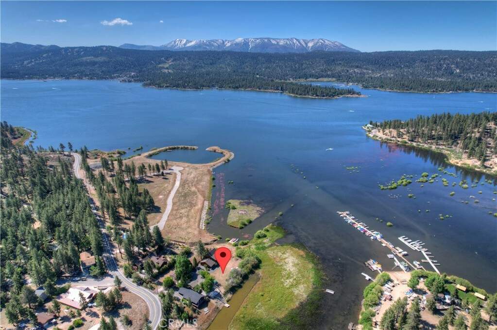39483 North Shore Drive, Fawnskin, CA 92333