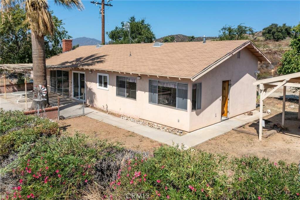 10004 Winesap Avenue, Cherry Valley, CA 92223