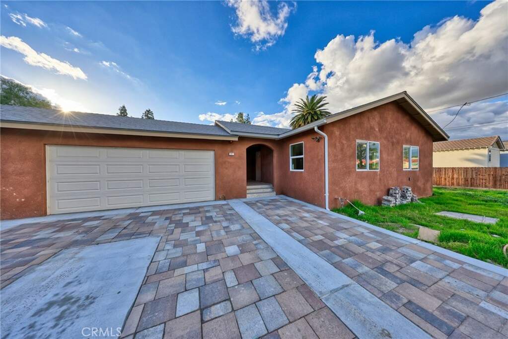 65 Tennessee Street, Redlands, CA 92373
