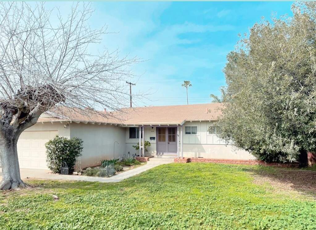926 Fletcher Avenue, Redlands, CA 92373