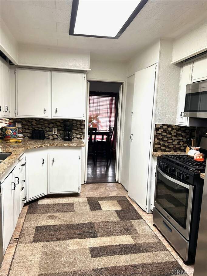 17604 E Kings Canyon Road 18, Sanger, CA 93657 MLS FR24058119