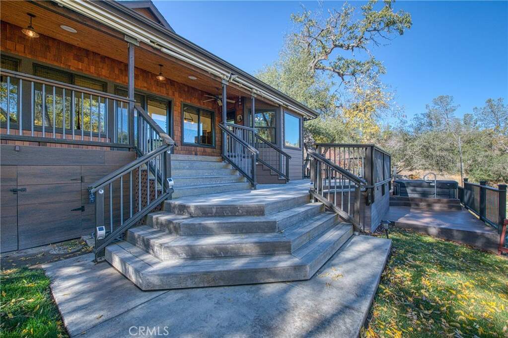 29459 Auberry, Prather, CA 93651 MLS FR24077359 Christie's