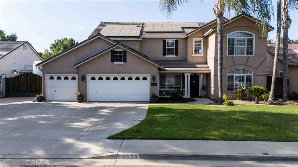 6028 W Evergreen Avenue, Visalia, CA 93277