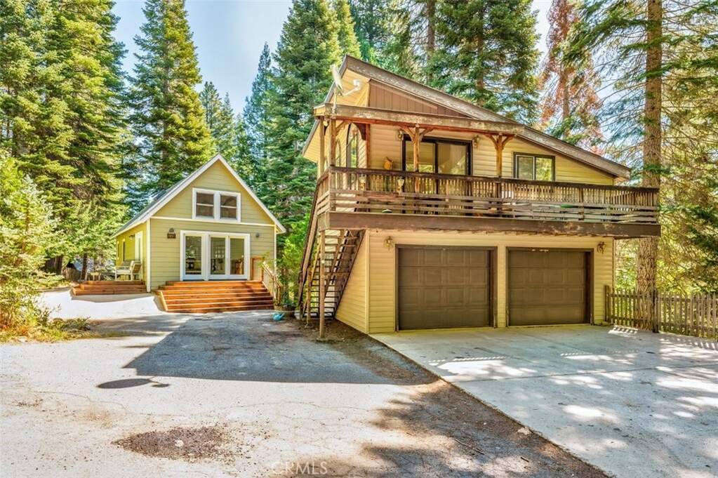 7731 Forest Drive, Fish Camp, CA 93623