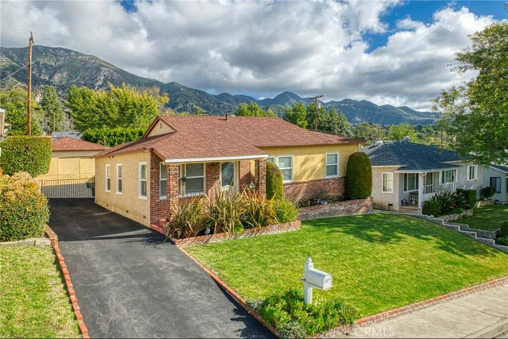 3329 Santa Carlotta Street, La Crescenta, CA 91214 MLS GD24028515