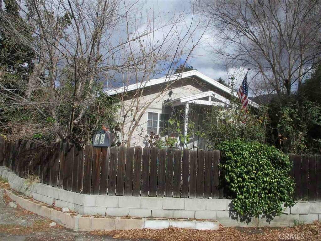 7649 Thousand Oaks Drive