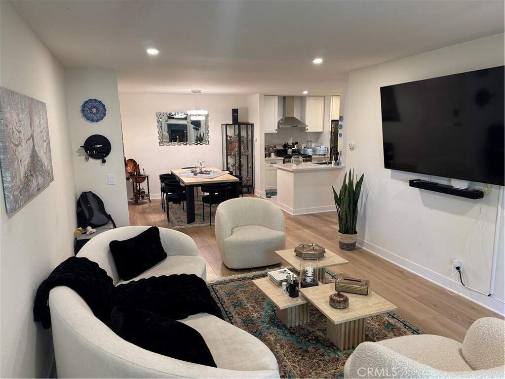 460 Oak Street #311, Glendale, CA 91204