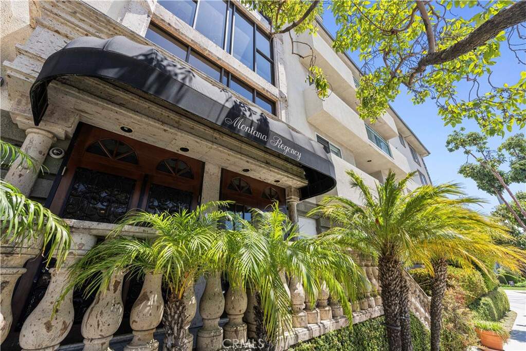 390 S Sepulveda Boulevard #105, Los Angeles, CA 90049