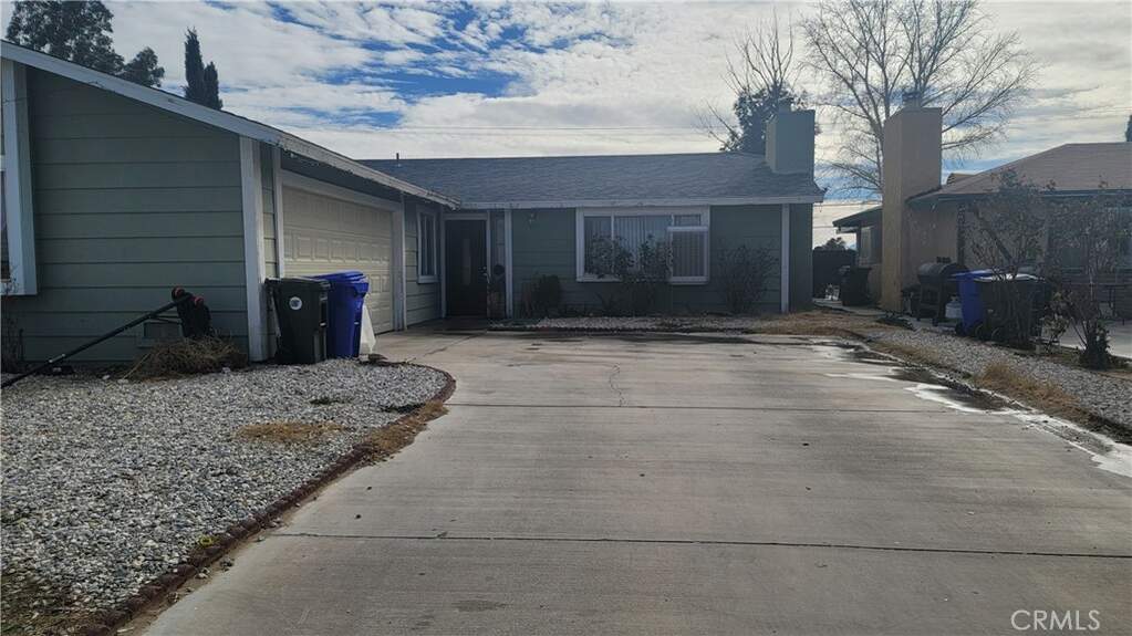 10461 Napa Road, Adelanto, CA 92301