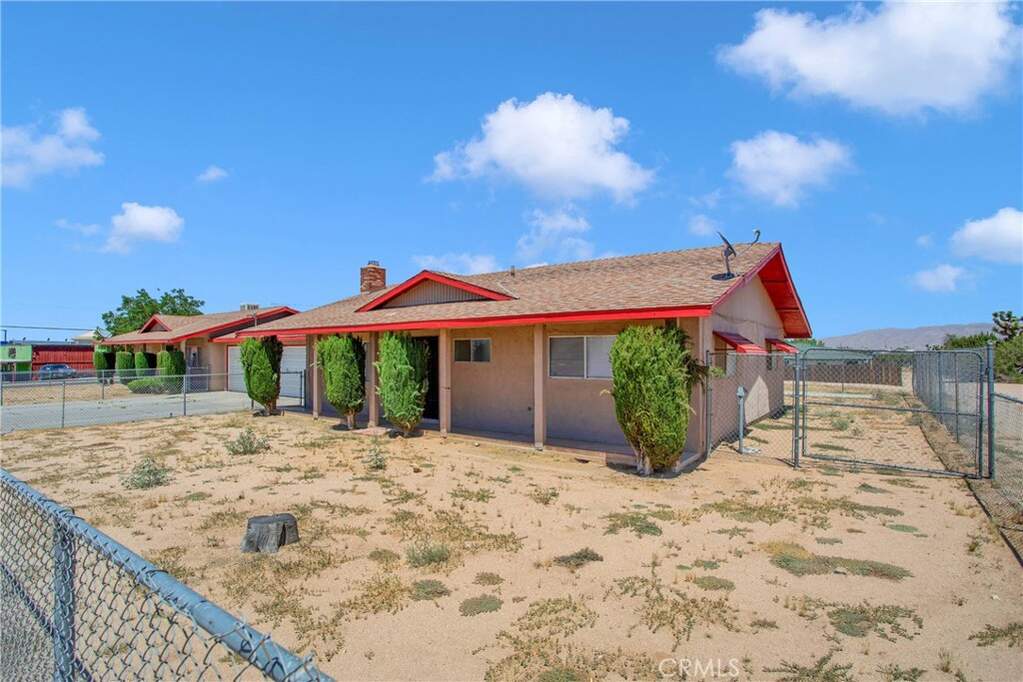 9431 7th Avenue, Hesperia, CA 92345