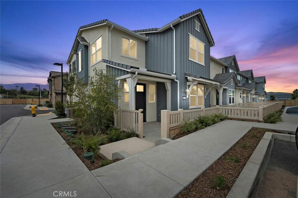 3959 Lavine Way #101, Corona, CA 92883