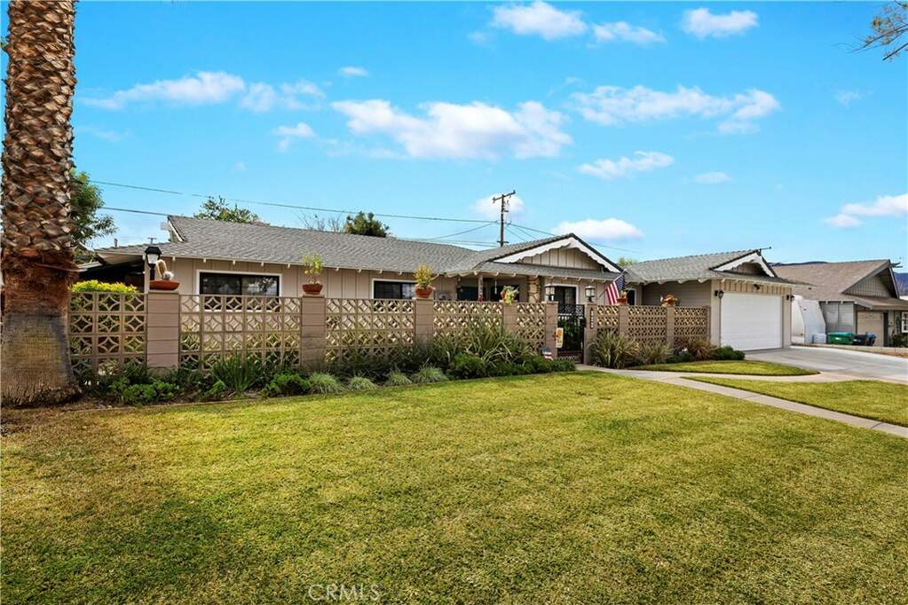 706 W Hacienda Drive, Corona, CA 92882
