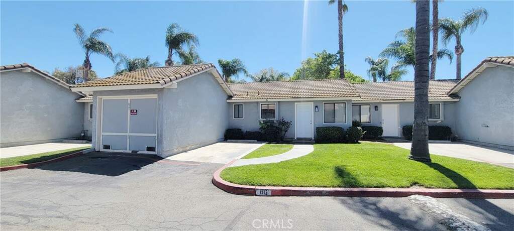 9505 Arlington Avenue #86, Riverside, CA 92503