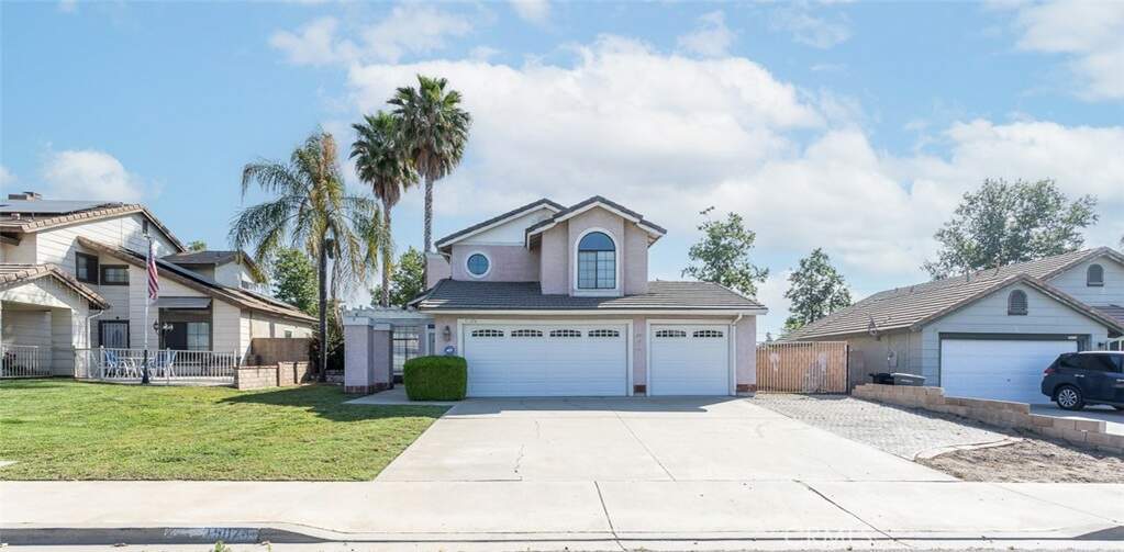 15074 Laurel Lane, Lake Elsinore, CA 92530