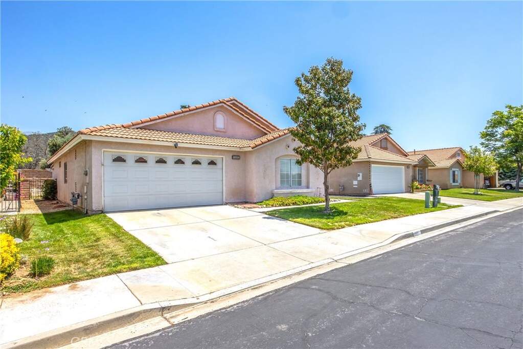 10650 Bel Air Drive, Cherry Valley, CA 92223