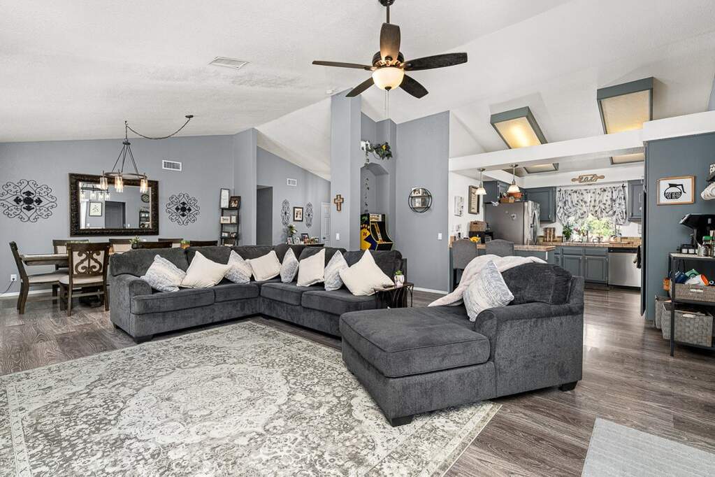 11420 Lasselle Street, Moreno Valley, CA 92557