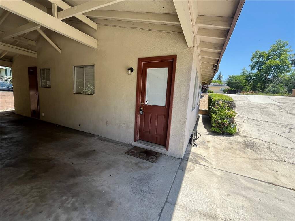 11930 Bryant Street #A, Yucaipa, CA 92399